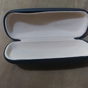 Glasses case